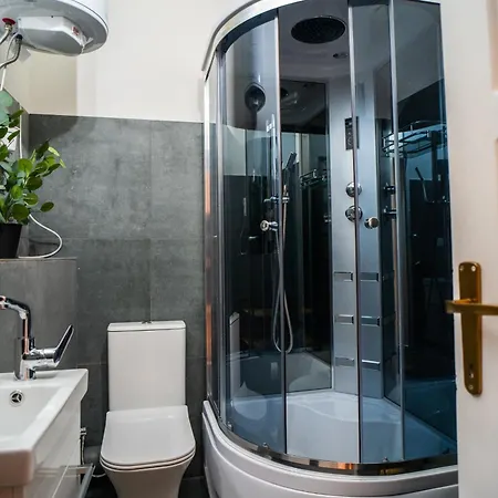 Luxapart Big 12people With Breakfast דירה קושיצה