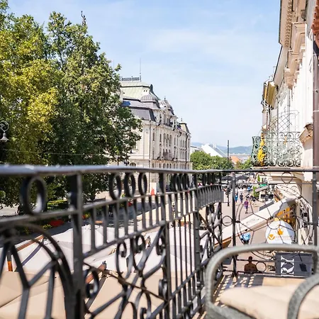 Luxapart Big 12people With Breakfast קושיצה